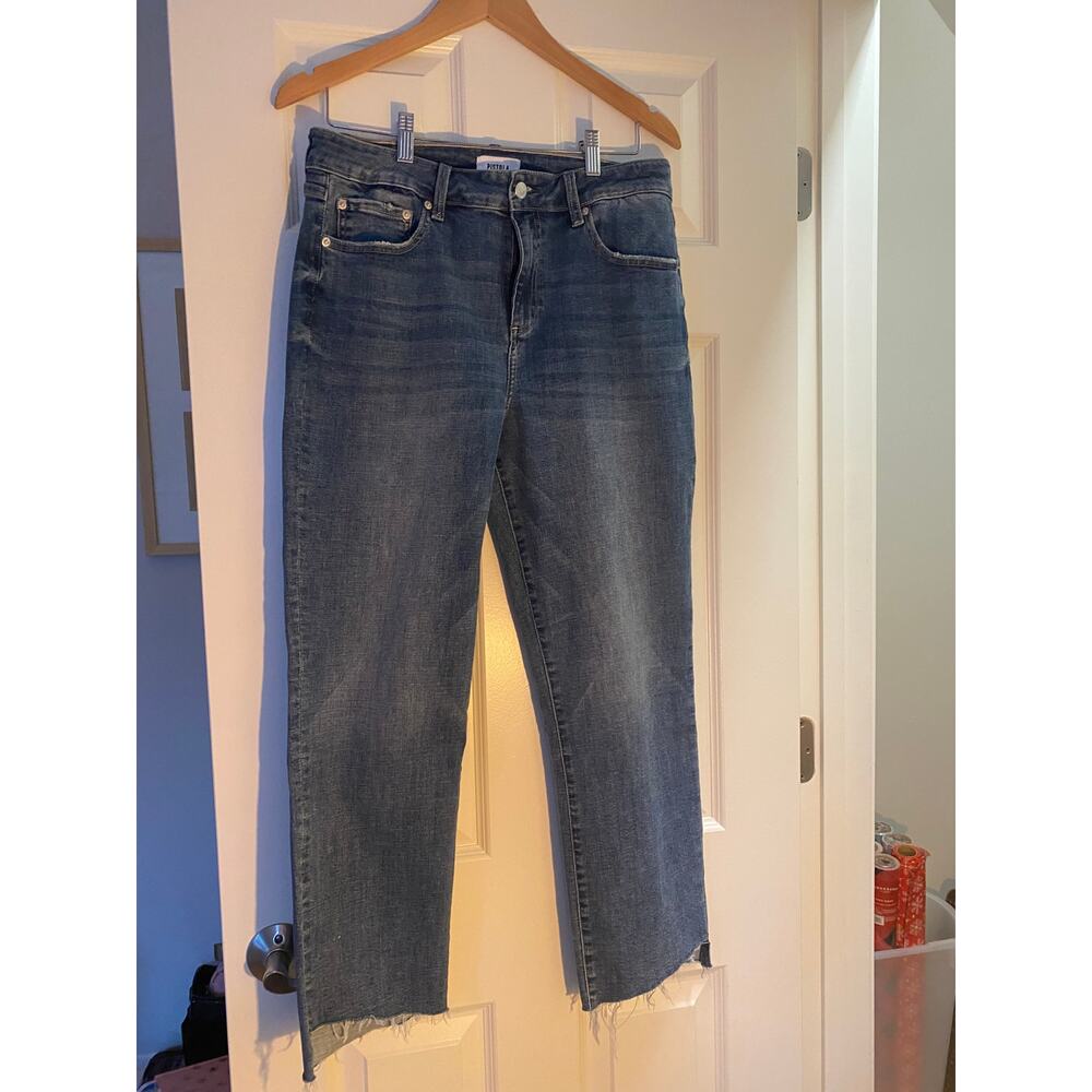 Pistola Jeans Distressed hem Size 32